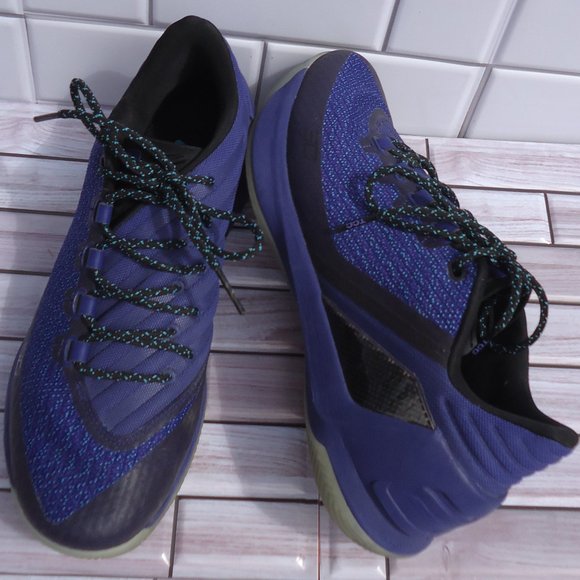 Under Armour Other - Size: 10. Men's Under Armour UA Steph Curry 3 Low Basketball Trainer Shoes.